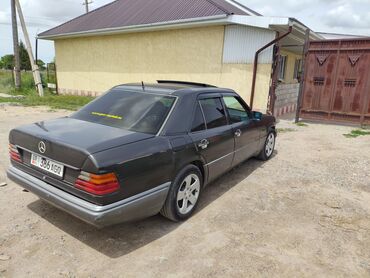 Mercedes-Benz: Mercedes-Benz W124: 1991 г., 2.2 л, Автомат, Газ, Седан — 25