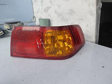 xv20: Задний правый стоп-сигнал Toyota 2000 г., Б/у, Оригинал, Япония — 1