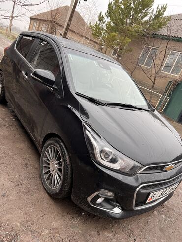 авто сивик: Chevrolet Spark: 2016 г., 1 л, Автомат, Бензин, Хэтчбэк