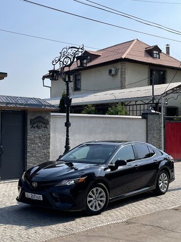 рассрочка авто без первоначального взноса: Toyota Camry: 2018 г., 2.5 л, Автоматтык, Бензин, Седан