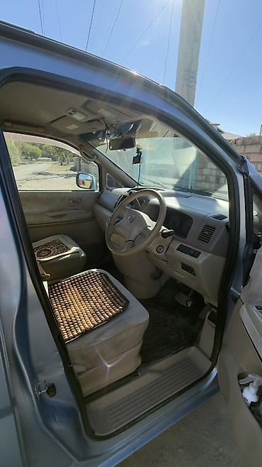 kia optima 2012: Nissan Serena: 2002 г., 2 л, Автомат, Газ, Минивэн — 6