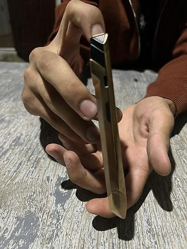 iphona 7: Tonino Lamborghini Android smartfon - Premium dizayn: metal çərçivə — 4
