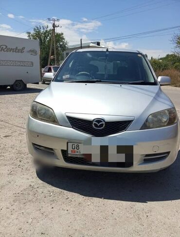 срочно продаю мазда: Mazda Demio: 2003 г., 1.3 л, Автомат, Бензин, Седан