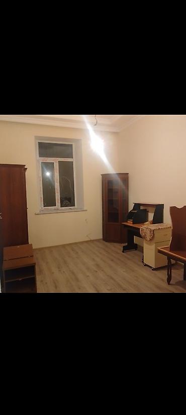 Köhnə tikili: Bakı, Bakıxanov qəs., 3 otaqlı, Köhnə tikili, m. Neftçilər, 67 kv. m — 9