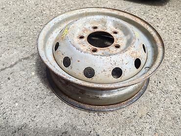 grejalica za auto uradi sam: Felna celicna Lada 2121,21213,21214i 16'' br.5. Polovno, ocuvano — 1