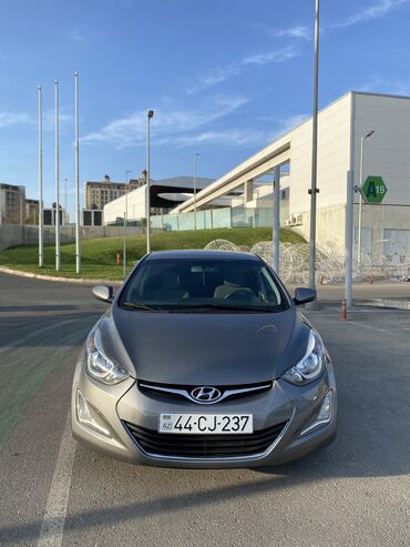 maşın kamerasi: Hyundai Elantra: 1.8 l. | 2014 il Sedan
