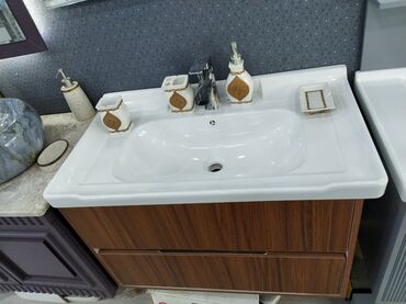 maye soyutma: Hamam üçün divara quraşdırılan lavabo dəsti - Üstü yüksək keyfiyyətli