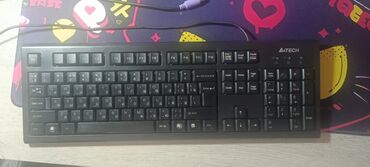 вакумный очиститель пор: Клавиатура, A4Tech, Мембранная, Проводное подключение, Размер: 100%