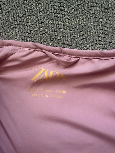 Детский мир: Детская стеганая куртка ZARA в стиле чапана очень красивая в хорошем — 3