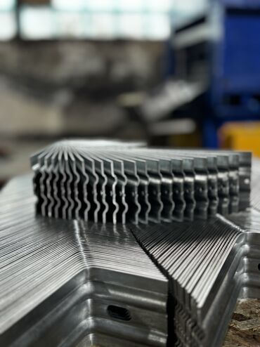 Other facade materials: Кронштейн 70/70/150мм 50сом Кронштейны Крепежи Кронштейн фасадные — 2