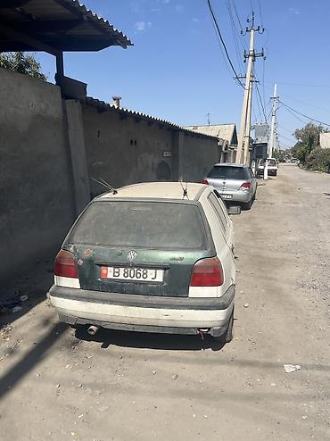 Транспорт: Volkswagen Golf: 1993 г., 1.6 л, Механика, Бензин, Хэтчбэк — 2
