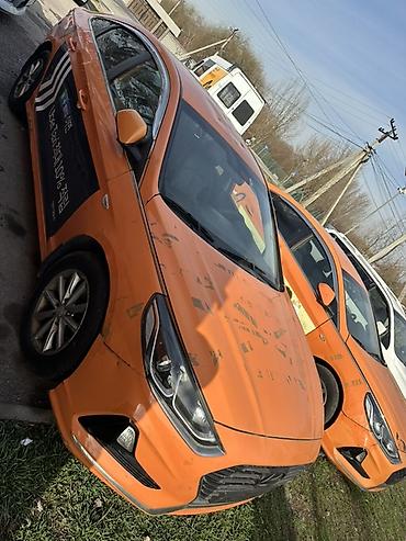 Hyundai: Hyundai Sonata: 2019 г., 2 л, Автомат, Газ, Седан — 17