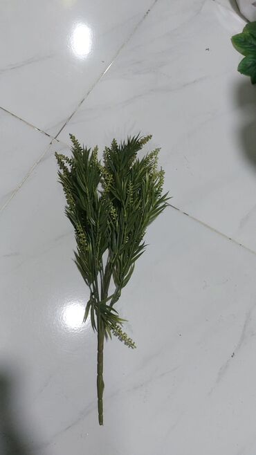 Süni güllər: Süni asma yaşıl bitki bəzəyi - Material: yüksək keyfiyyətli plastik — 27