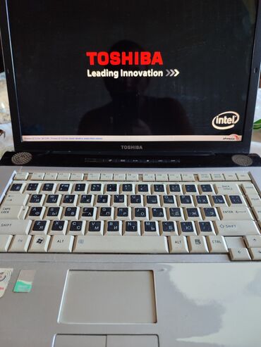 notebook hdd 1tb: Ноутбук Toshiba.100% работает. только батарея не держит