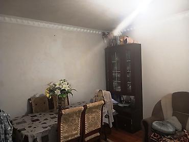 Köhnə tikili: Mingəçevir şəhər QRES qəsəbəsində, 4 saylı orta məktəbin yanında 5 — 29