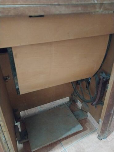 Tikiş maşınları: Tikiş maşını İşlənmiş,Koverlok, Ünvandan götürmə -da lalafo.az — 8 Tikiş maşınları: Tikiş maşını İşlənmiş,Koverlok, Ünvandan götürmə — 8