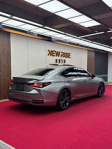 ev: Lexus ES: 2022 г., Автомат, Гибрид, Седан — 2