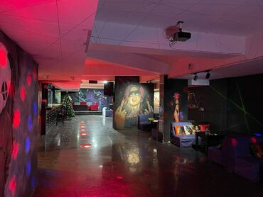 Restoran, kafelər: 28 may metrosuna yaxin yerləşən pab ayi 5000 azn kirayə verilir — 2