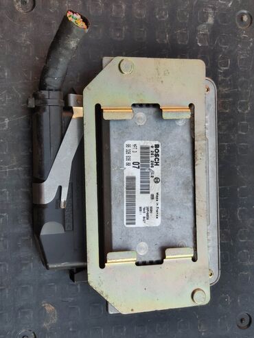 Другие детали для мотора: Блоки управления двигателем Citroen. Есть только то, что перечислено — 5