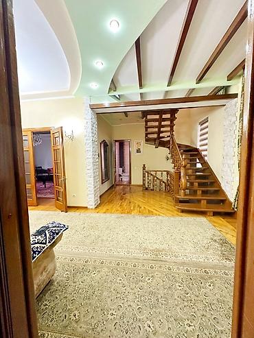 Продажа коттеджей и домов: Просторный кирпичный дом с благоустроенной территорией и продуманной — 2