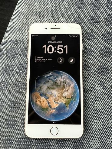 iphone 8 pus: IPhone 8 Plus, Qızılı, Simsiz şarj — 1