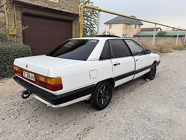 ипсум старый: Audi 100: 1986 г., 2 л, Механика, Бензин, Седан — 3