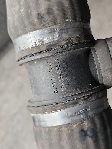 Трубки, патрубки, шланги: Патрубок Mercedes-Benz 2001 г., Б/у, Оригинал, Германия — 8