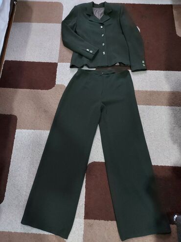 пиджак мужская: Костюм M (EU 38), цвет - Зеленый