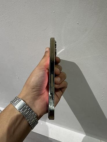 iphone 14 oro: IPhone 13 Pro, Qızılı, Face ID — 2