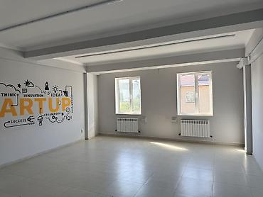 Продажа помещений свободного назначения: Сдается коммерческое помещение в отдельностоящем здании - Современное — 11