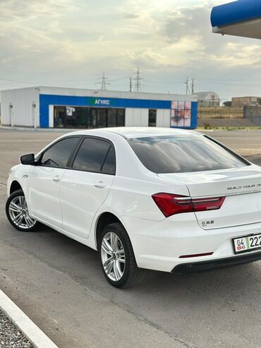 BYD: BYD Qin: 2023 г., Автомат, Электромобиль, Седан — 5