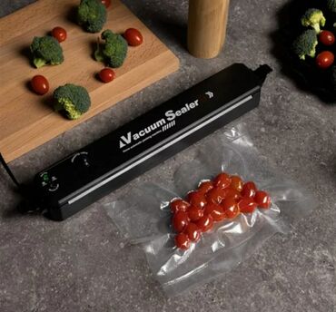 страшный машына: Вакууматор Vacuum Sealer — компактная домашняя машина для