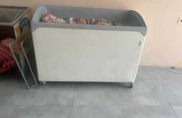 Dərin dondurucular: Şüşəli dondurucu