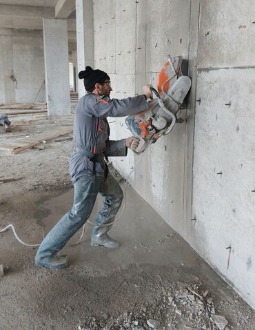 Beton işləri: Beton kesimi beton kesen armatur qarişiq betonlarin kəsilməsi