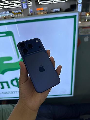 phone 17 pro max: IPhone 17 Pro, Б/у, 256 ГБ, Blue Titanium, Защитное стекло, Чехол, 98 % — 1