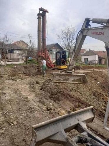 ugradnja pojaseva u auto: USLUGE BAGEROM - Beograd i okolina,, Maki Kop se bavi: Iskop