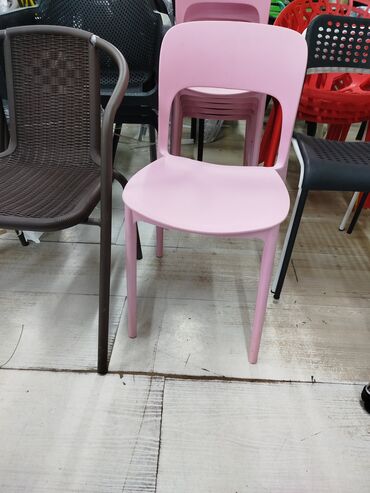 Садовые стулья: Садовый стул Пластик, Самовывоз
