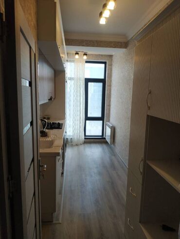 Uzunmüddətli kirayə mənzillər: Nərimanov rayonuTəhsil nazirliyinin yanında,15 mərtəbə, Yeni tikili — 8