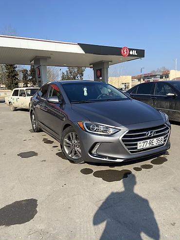 mersedes 202 bufer: Hyundai Elantra: 2 л | 2018 г. Седан — 1