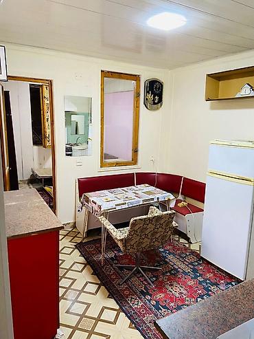 Daşınmaz əmlak: Menzil yalniz Telebe qizlara, genc aileye(usaqsiz) baci qardasa,2 — 4