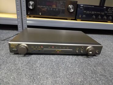 Pojačala i prijemnici: Technics SU-C800M2 je stereo kontrolni pojačavač. PRETPOJACALO — 1