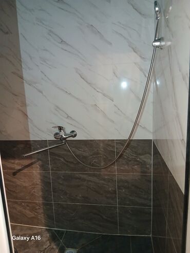 Продажа домов: Дом, 100 м², 3 комнаты, Собственник, Евроремонт — 1