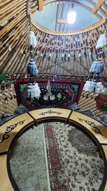 Аренда юрт: Аренда юрты, Каркас Деревянный, 85 баш, Стулья, Казан, С полом — 12