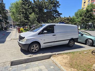 фургоны категории б: Mercedes-Benz Vito yük mikroavtobusu - Korpus: ağ rəngli, qapalı yük — 4
