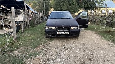 лак авто: BMW 3 series: 1992 г., Механика, Бензин, Седан — 2