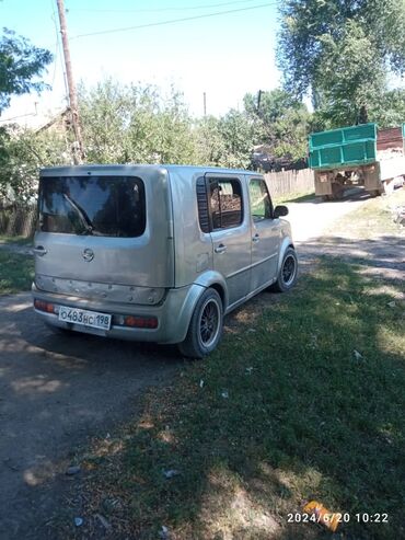 Nissan: Nissan Cube: 2004 г., 1.4 л, Автомат, Бензин, Купе