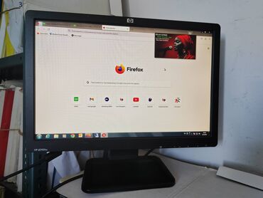 bežični mikrofon sa zvučnikom: Monitor 19 HP LE1901w HP LE1901w, odlično očuvan, vrlo malo