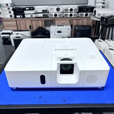 Proyektorlar: İşlənmiş Stasionar Proyektor Ödənişli çatdırılma — 25