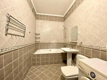 Долгосрочная аренда квартир: For rent 3 bedroom apartment is available in the Golden Square. 21/2 — 2