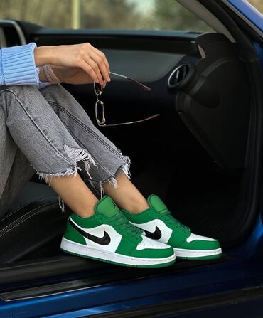 Кроссовки и спортивная обувь: Кроссовки, 37, 38, 39, Nike, Новый, цвет - Зеленый, Самовывоз, Платная доставка
